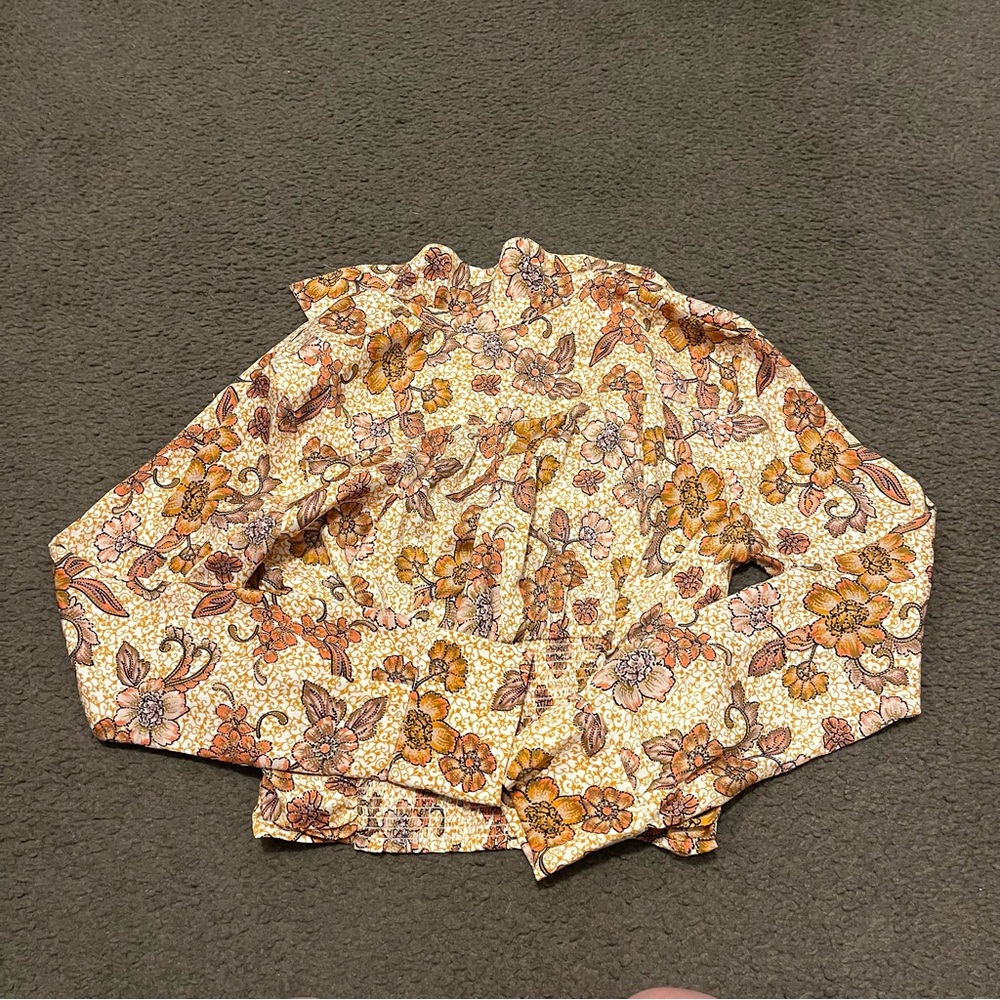 Free People I Got You Floral V-Neck Long Sleeve Top - Picture 6 of 9